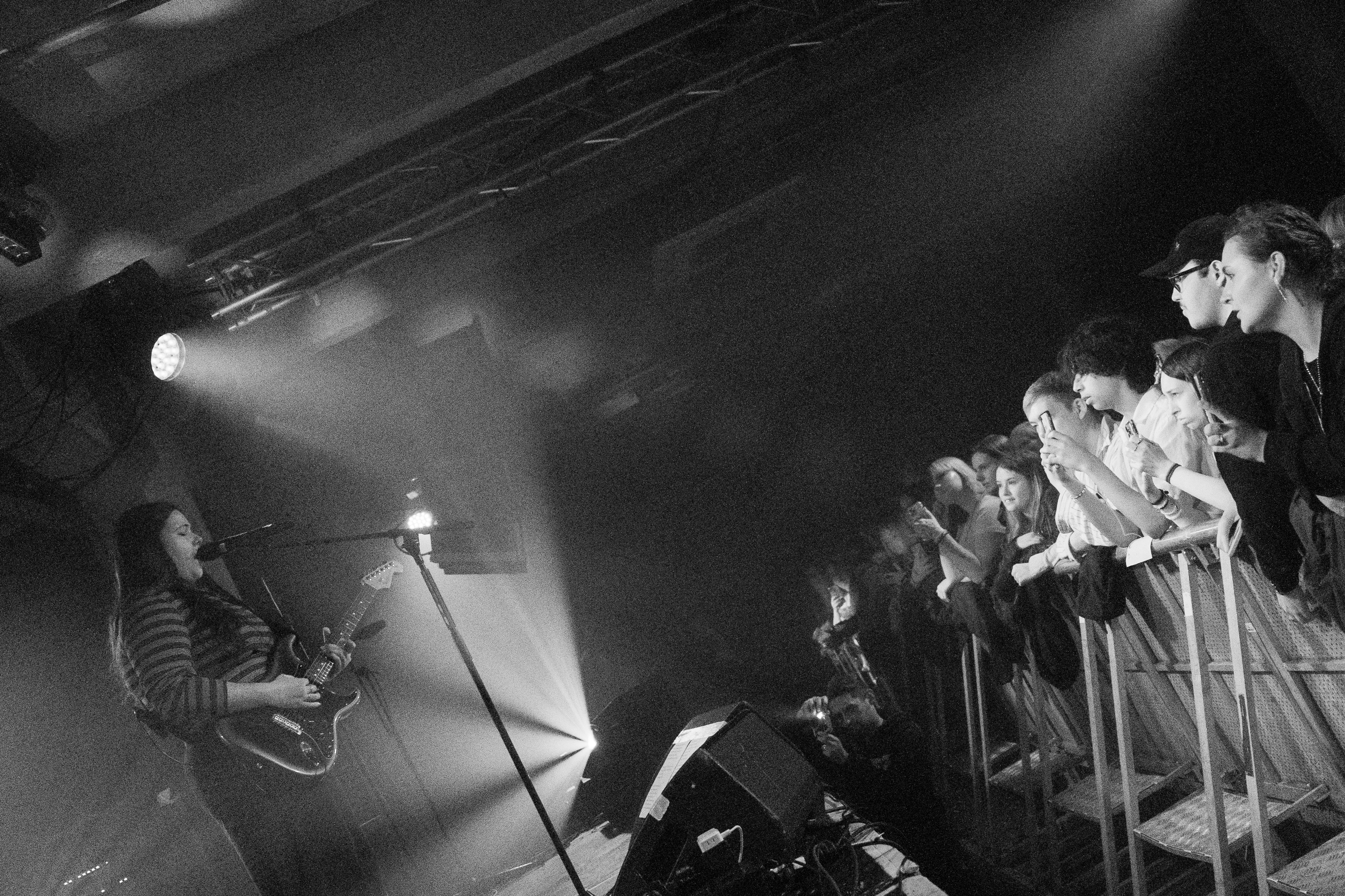 Gigi Perez Graces Glasgow