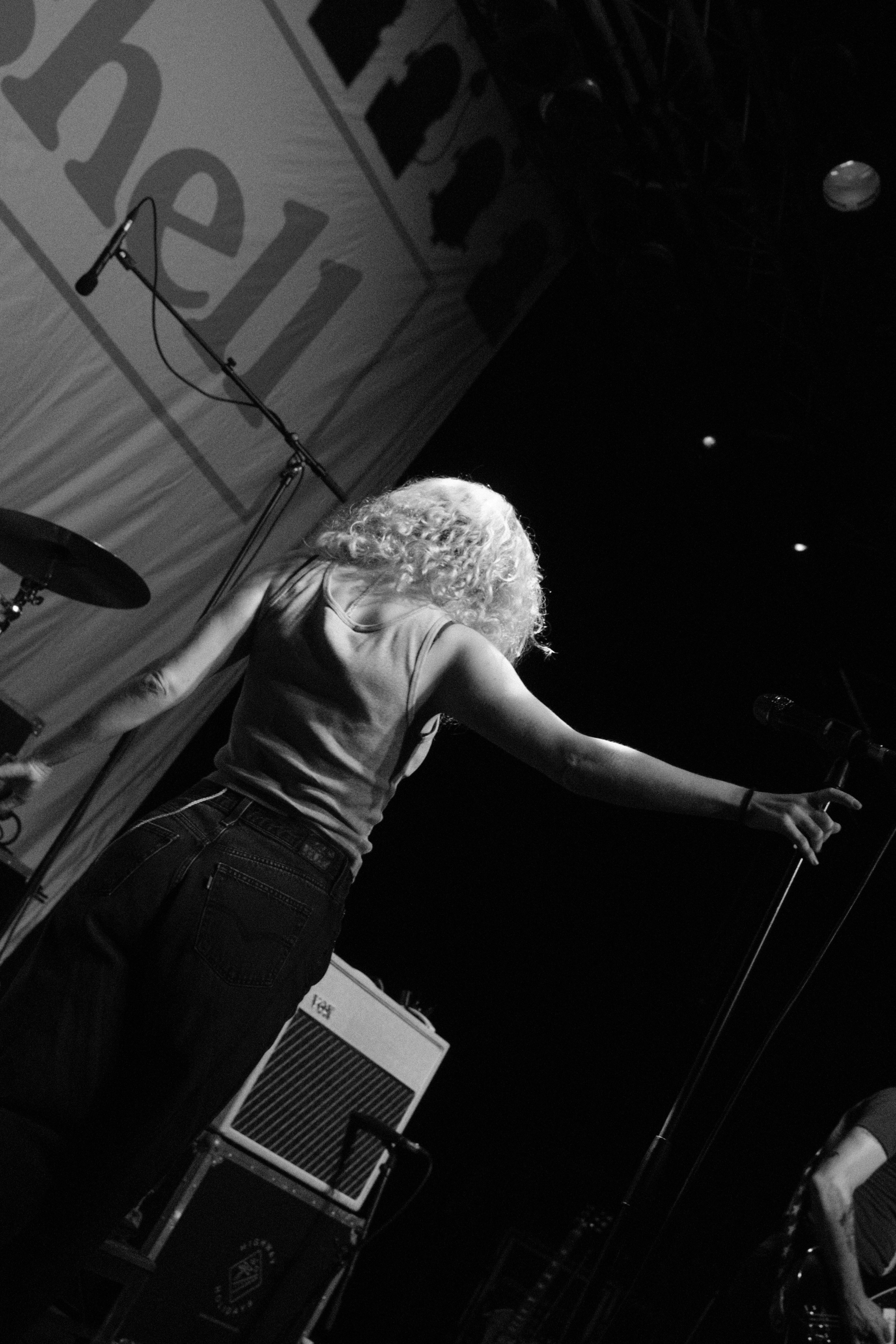 Blondshell Blooms in Glasgow