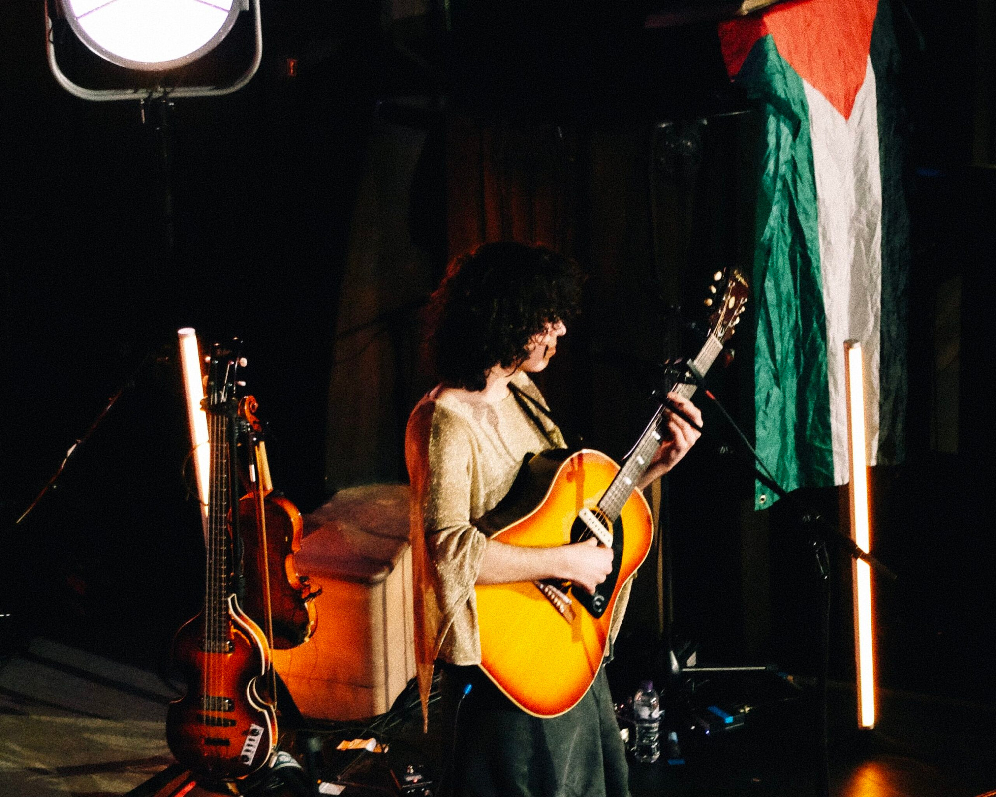 Jacob Alon is spellbinding at The MacIntosh Church