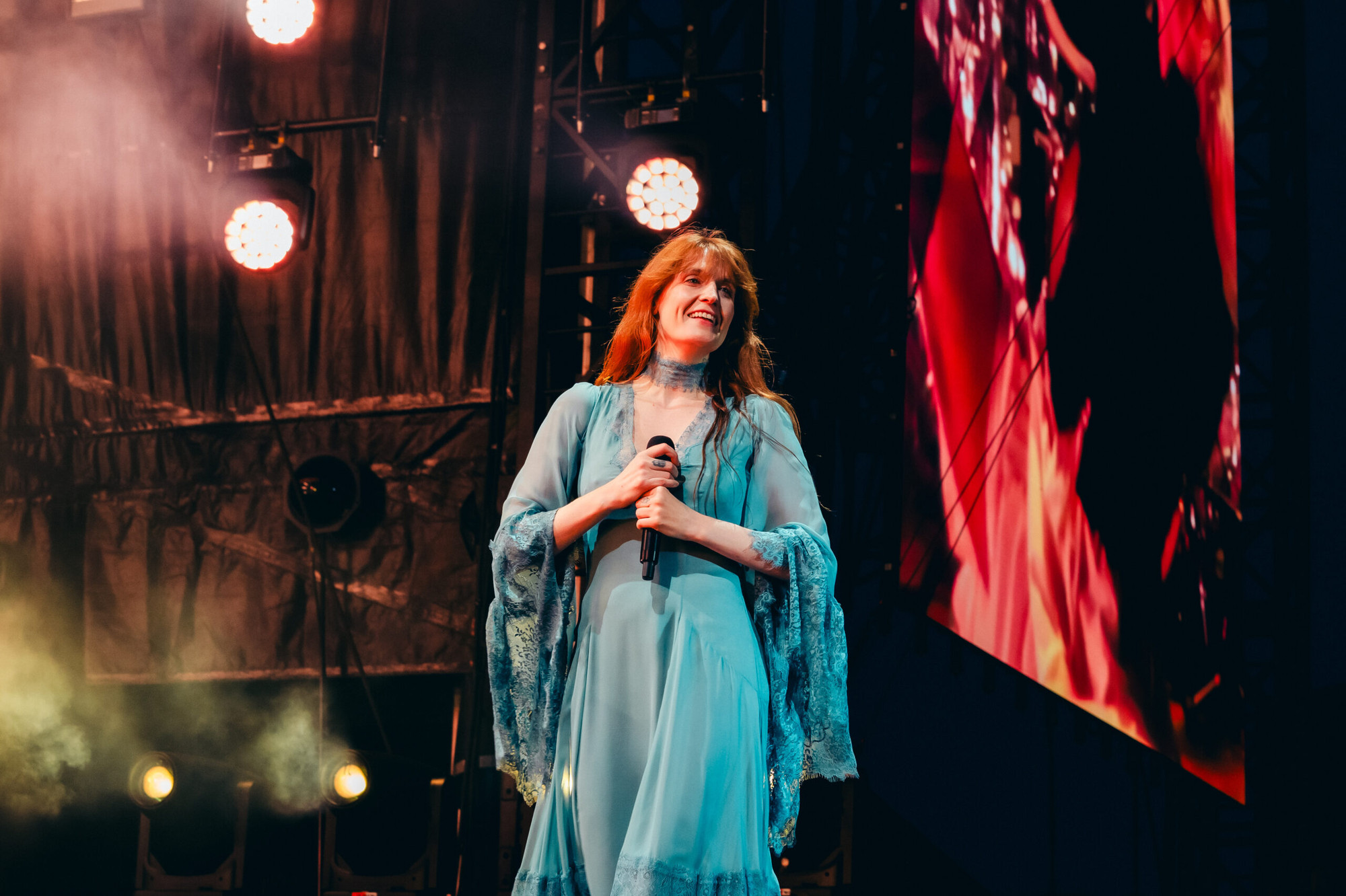 Florence + The Machine Cast Their Spell on Edinburgh
